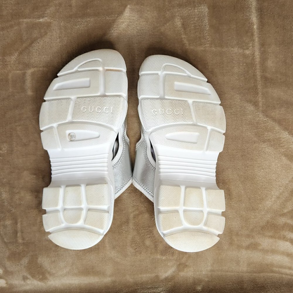 Gucci Aguru Leather Sandal, Authentic - Picture 7 of 9